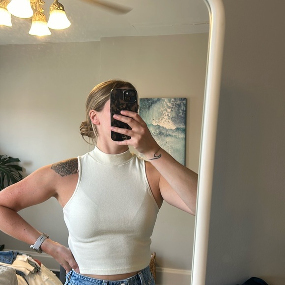 Open Edit mock neck tank - Picture 1 of 4